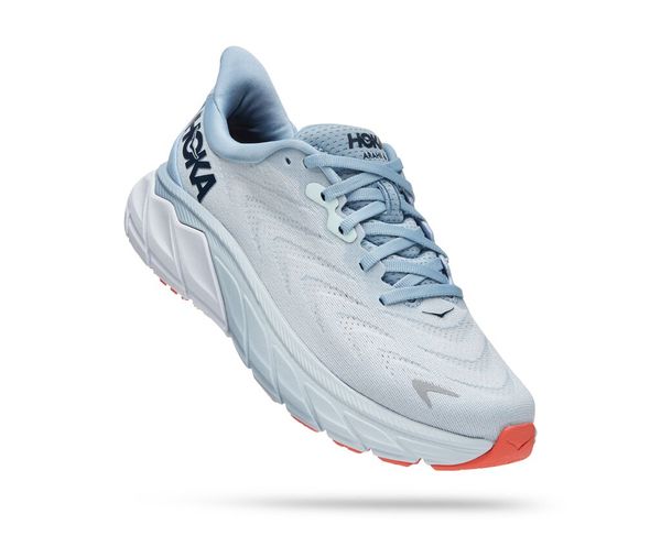 HOKA Women's Arahi 6 Plein Air/Blue Fog